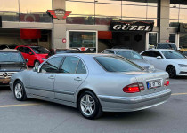 GÜZEL OTOMOTİV‘DEN*SUNROOF*ISITMA*OTM*DERİ*E200*KOMP*ELEGANCE