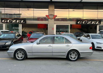 GÜZEL OTOMOTİV‘DEN*SUNROOF*ISITMA*OTM*DERİ*E200*KOMP*ELEGANCE