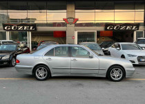 GÜZEL OTOMOTİV‘DEN*SUNROOF*ISITMA*OTM*DERİ*E200*KOMP*ELEGANCE