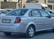CEYLİN OTOMOTİVDEN 2004 MODEL DEĞİŞENSİZ OTOMATİK LACETTİ