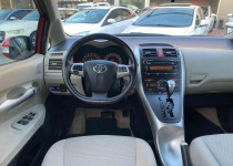 GÜZEL OTOMOTİV‘DEN*KIRMIZI*OTOMATK*140.000KM*AURIS COMFORT EXTRA