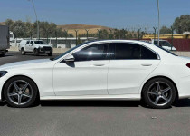 CEYLİN OTOMOTİVDEN 2016 MODEL HATASIZ BOYASIZ C200 AMG