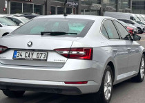 CEYLİN OTOMOTİVDEN 2019 MODEL HATASIZ BOYASIZ SKODA SÜPER-B