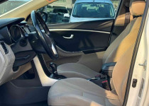 CEYLİN OTOMOTİVDEN 2015 MODEL DEĞİŞENSİZ DİZEL OTOMATİK İ30