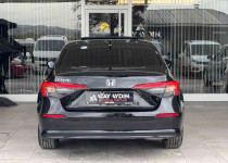 2024 Civic 1.5 Eco Elegance+ 129Hp 13.500 Km %1.89 Kredi İmkanı