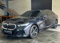 VİP OTO‘ DAN 2024 5.20i M-SPORT HEAD+KEYLESGO+H.CARDON+LASER+360