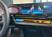 VİP OTO‘ DAN 2024 5.20i M-SPORT HEAD+KEYLESGO+H.CARDON+LASER+360