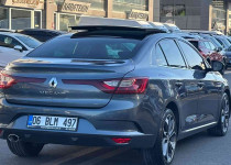 CEYLİN OTOMOTİVDEN 2019 MODEL DEĞİŞENSİZ CAMTAVANLI MEGANE 4