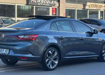 CEYLİN OTOMOTİVDEN 2019 MODEL DEĞİŞENSİZ CAMTAVANLI MEGANE 4