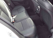 MERCEDES C 200 d FL 1.6 (160) COMFORT 9G-TRONIC++