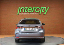 TOYOTA COROLLA 1.8 HYBRID FLAME X-PACK E-CVT