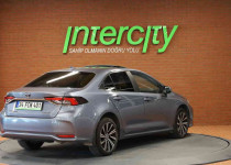 TOYOTA COROLLA 1.8 HYBRID FLAME X-PACK E-CVT