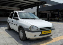 1996 MODEL OPEL CORSA