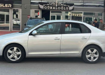 CEYLİN OTOMOTİVDEN 2009 DEĞİŞENSİZ KAYITSIZ VW JETTA++