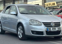 CEYLİN OTOMOTİVDEN 2009 DEĞİŞENSİZ KAYITSIZ VW JETTA++