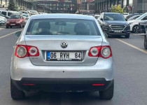 CEYLİN OTOMOTİVDEN 2009 DEĞİŞENSİZ KAYITSIZ VW JETTA++