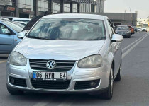 CEYLİN OTOMOTİVDEN 2009 DEĞİŞENSİZ KAYITSIZ VW JETTA++