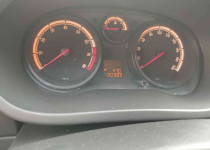 CEYLİN OTOMOTİVDEN 2012 MODEL BENZİNLİ OTOMATİK 2. ELDEN CORSA++