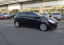 CEYLİN OTOMOTİVDEN 2012 MODEL BENZİNLİ OTOMATİK 2. ELDEN CORSA++