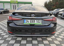 LEXUS ES 300H BUSINESS PLUS E-CVT