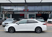 GÜZEL OTOMOTİV‘DEN*2021*SUNROOF*BOYASIZ*COROLLA*FLAME X-PACK