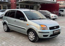 2004 FORD FUSHİON 1.4 TDCİ COMFORT İÇİ BEJ RENK HATASIZ