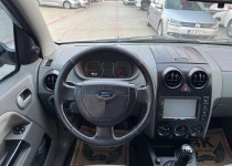 2004 FORD FUSHİON 1.4 TDCİ COMFORT İÇİ BEJ RENK HATASIZ