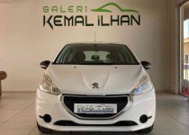 Peugeot 208 1.2 Puretech Access**