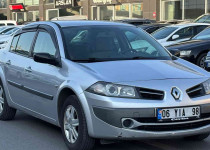 CEYLİN OTOMOTİVDEN 2009 MODEL DİZEL OTOMATİK MEGANE