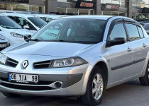 CEYLİN OTOMOTİVDEN 2009 MODEL DİZEL OTOMATİK MEGANE