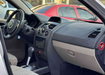 CEYLİN OTOMOTİVDEN 2009 MODEL DİZEL OTOMATİK MEGANE