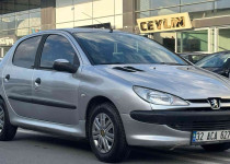 CEYLİN OTOMOTİVDEN 2002 MODEL BENZİN-LPGLİ OTOMATİK PEUGEOT 206