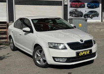 OPER OTOMOTİV DEN 2016 model Skoda Octavia optimal paket otomatik vites hatasız boyasız