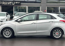 CEYLİN OTOMOTİVDEN 2013 MODEL DEĞİŞENSİZ CAM TAVANLI HYUNDAİ İ30