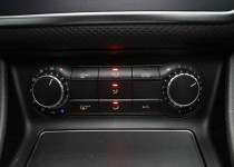 2017 MERCEDES A 180 d