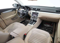 AKSELİ‘DEN VW PASSAT 2012 MODEL FULL+FULL HATASIZ OTOMATİK++