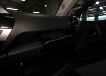 CITROEN C4 X SHINE 1.2 PURETECH 130 EAT8