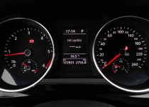 ONUR*DAN VW JETTA MAKYAJLI 1.6 TDI COMFORTLINE OTOMATIK HATASIZ