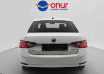 2017 SUPERB 1.6 TDI DSG COMFORT HATASIZ 141.000KMDE