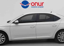2017 SUPERB 1.6 TDI DSG COMFORT HATASIZ 141.000KMDE
