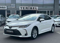 2024 TOYOTA COROLLA 1.8 HYBRİD DREAM 28BİN KM HATASIZ BOYASIZ !
