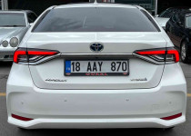 GÜZEL OTOMOTİV‘DEN*2021*SUNROOF*BOYASIZ*COROLLA*FLAME X-PACK