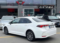GÜZEL OTOMOTİV‘DEN*2021*SUNROOF*BOYASIZ*COROLLA*FLAME X-PACK