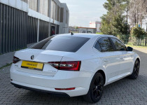 ERKAN AUTODAN BAKIMLI DÜŞÜK KM Lİ SÜPER B