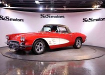 S&Smotors *1961 Chevrolet Corvette Convertible*