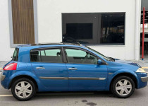 2004 MEGANE 2 DYNMAMİQUE OTOMATİK VİTES CAM TAVAN””