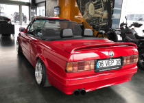 VİP OTO DAN 1987 MODEL 3.25İ CABRİO