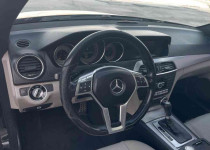 SİYAH İNCİ MERCEDES C180 AMG 7G-Tronic