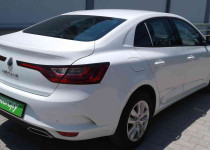 RENAULT MEGANE SEDAN JOY 1.3 TCE EDC 140 FAZ2