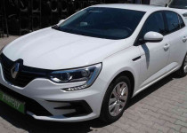 RENAULT MEGANE SEDAN JOY 1.3 TCE EDC 140 FAZ2